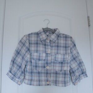 Cropped Plaid Button-Up Jacket – Casual & Trendy